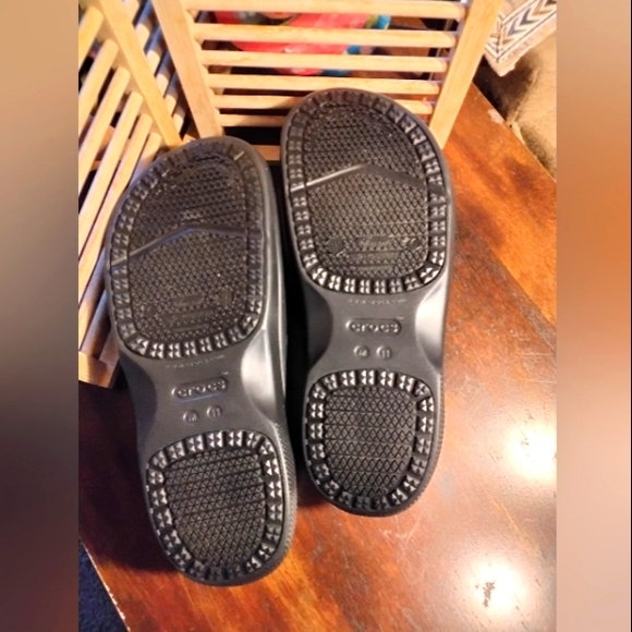 Crocs On the Clock Work Slip on Clogs Slip Resistant Black Size Men's 11 - Picture 6 of 10